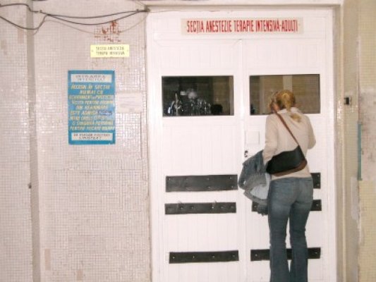 Bărbatul intoxicat cu monoxid de carbon a ieşit din comă